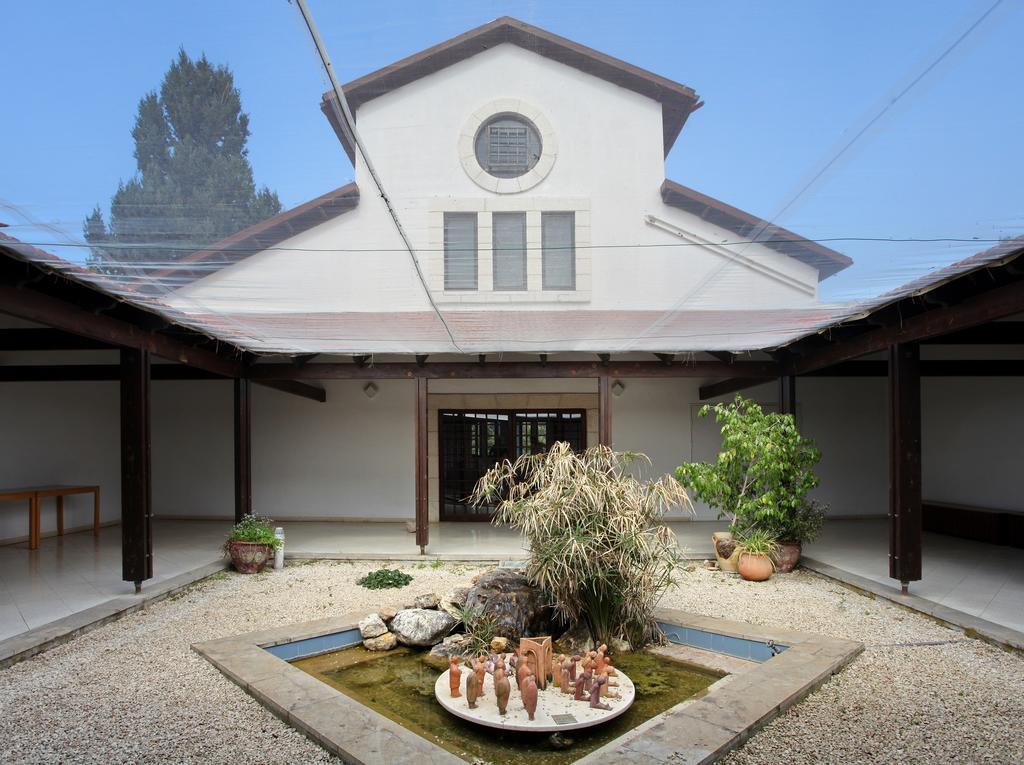 Nes Ammim Hotel Exterior foto